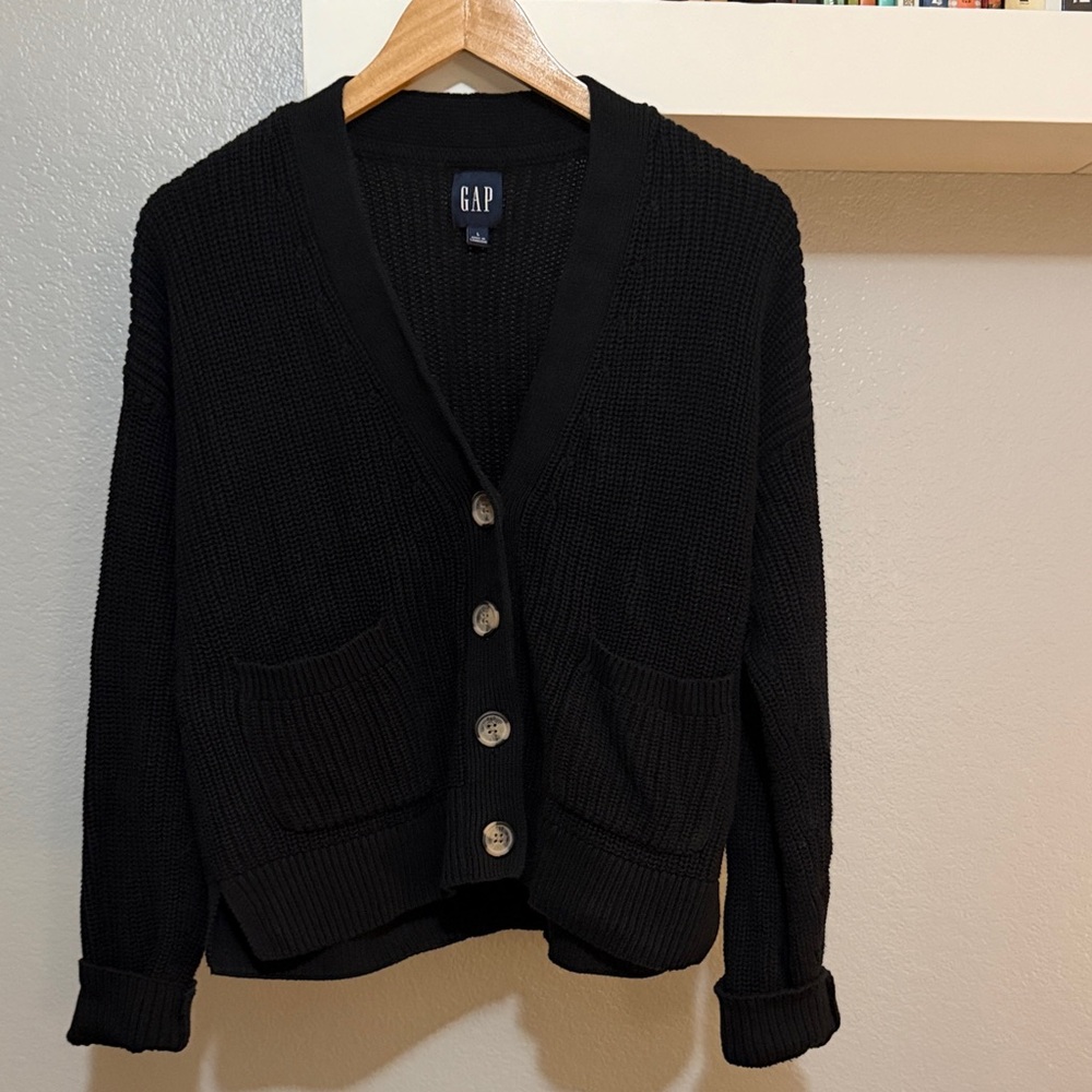 GAP Classic Black Knit Cardigan